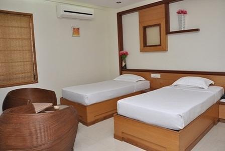 Hotel Rithanns Karumathampatti Karumattampatti Chambre photo