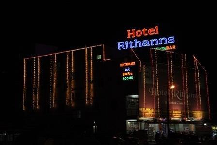 Hotel Rithanns Karumathampatti Karumattampatti Extérieur photo