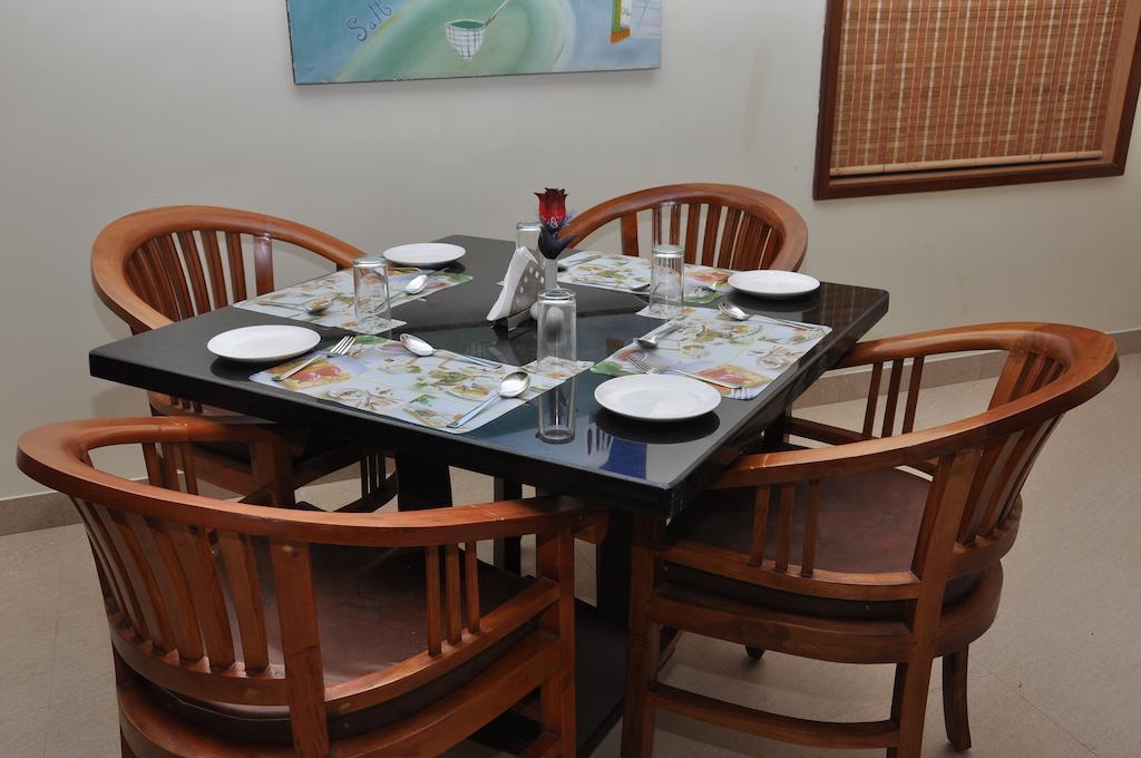 Hotel Rithanns Karumathampatti Karumattampatti Extérieur photo